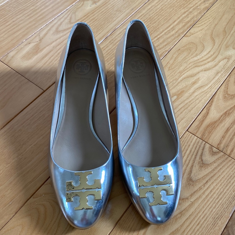 Silver Tory Burch Low Heel Pumps with Gold Accents